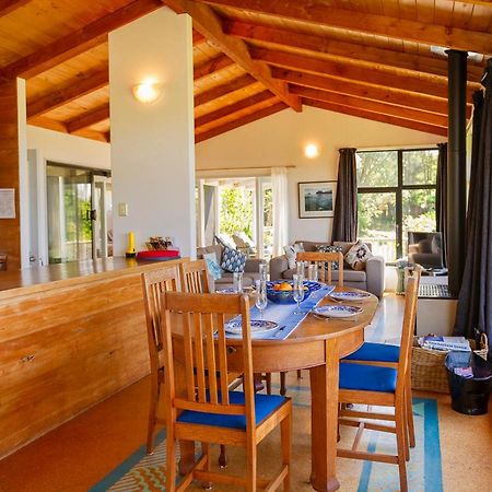 Hahei Hideaway - Hahei Holiday Home מראה חיצוני תמונה
